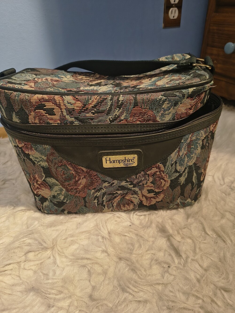 Hampshire Floral Tapestry Makeup Case